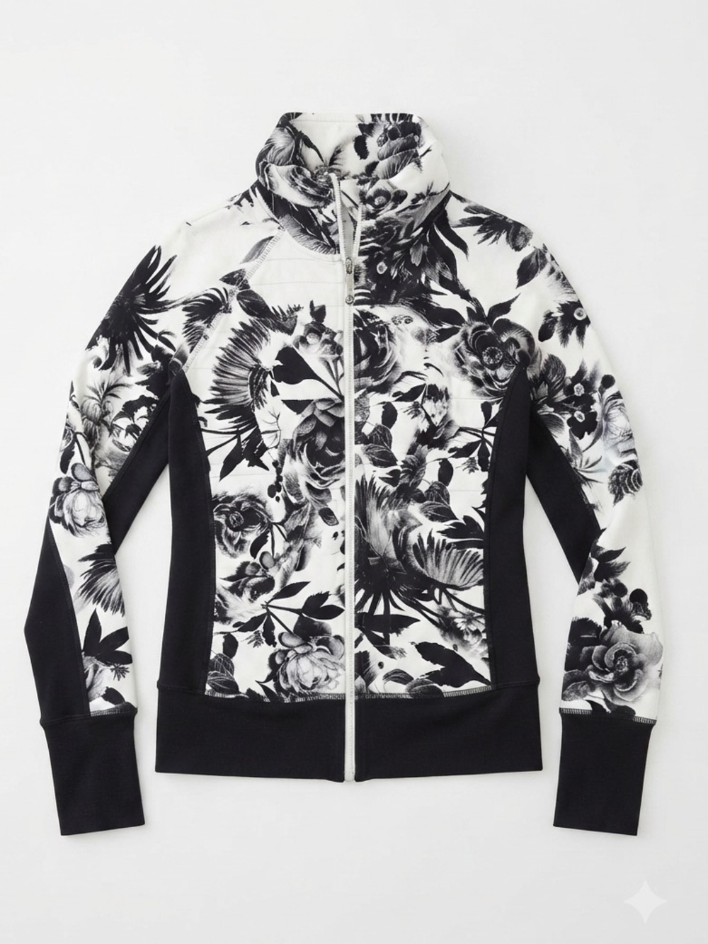 Lululemon Calm & Cozy Jacket
Brisk Bloom Black White / White / Black